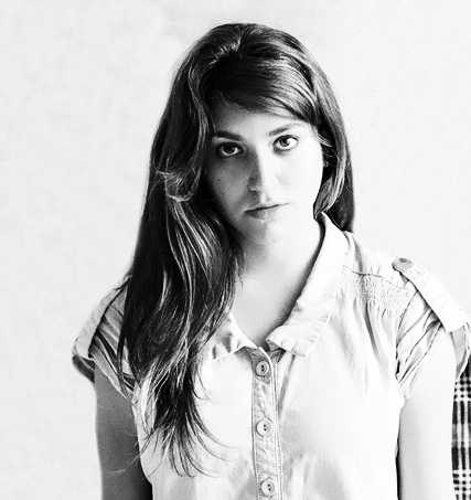 Black and white portrait of JJ Weihl, front-woman of Berlin-based dream-pop band Fenster.