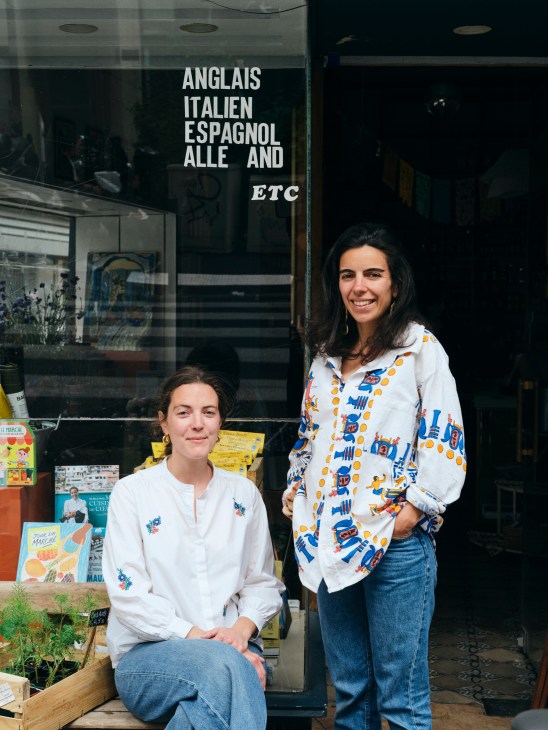 Jill Cousin and Saskia Porretta in their Marseille food establishment