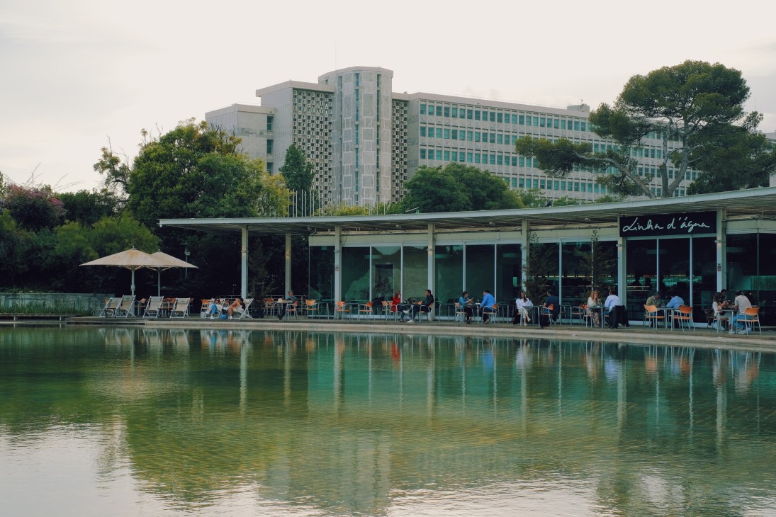 Public spaces and community engagement in Lisbon