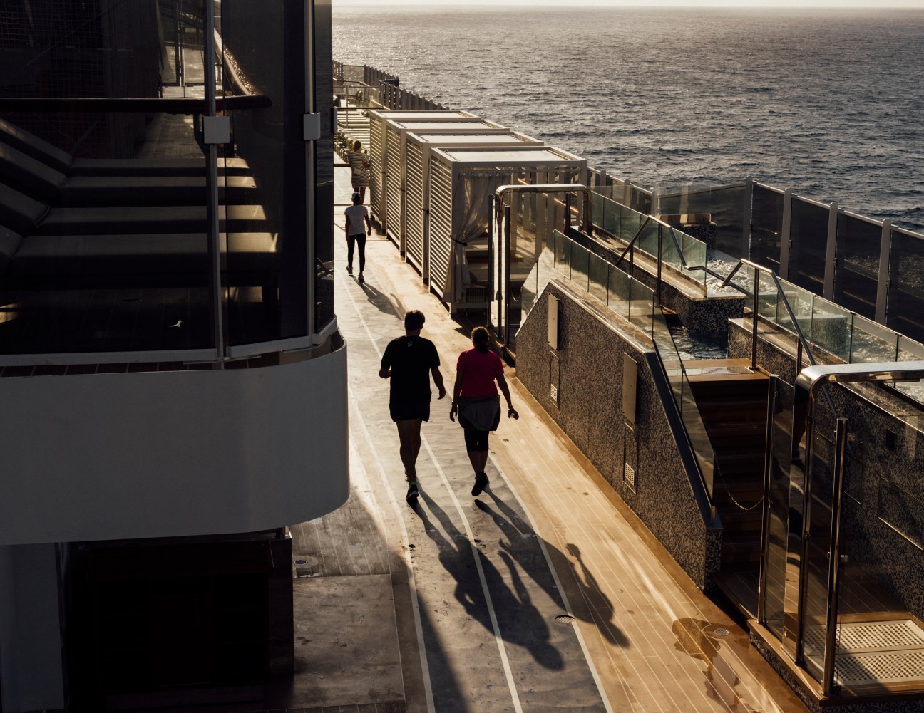 Running track on deck 12