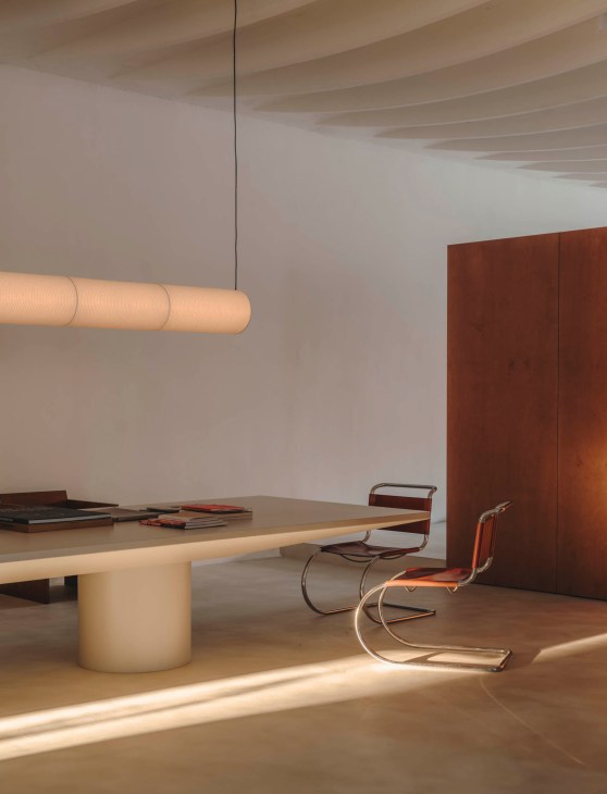 Close-up of wooden partition detail in renovated Vasto Gallery space by Mesura