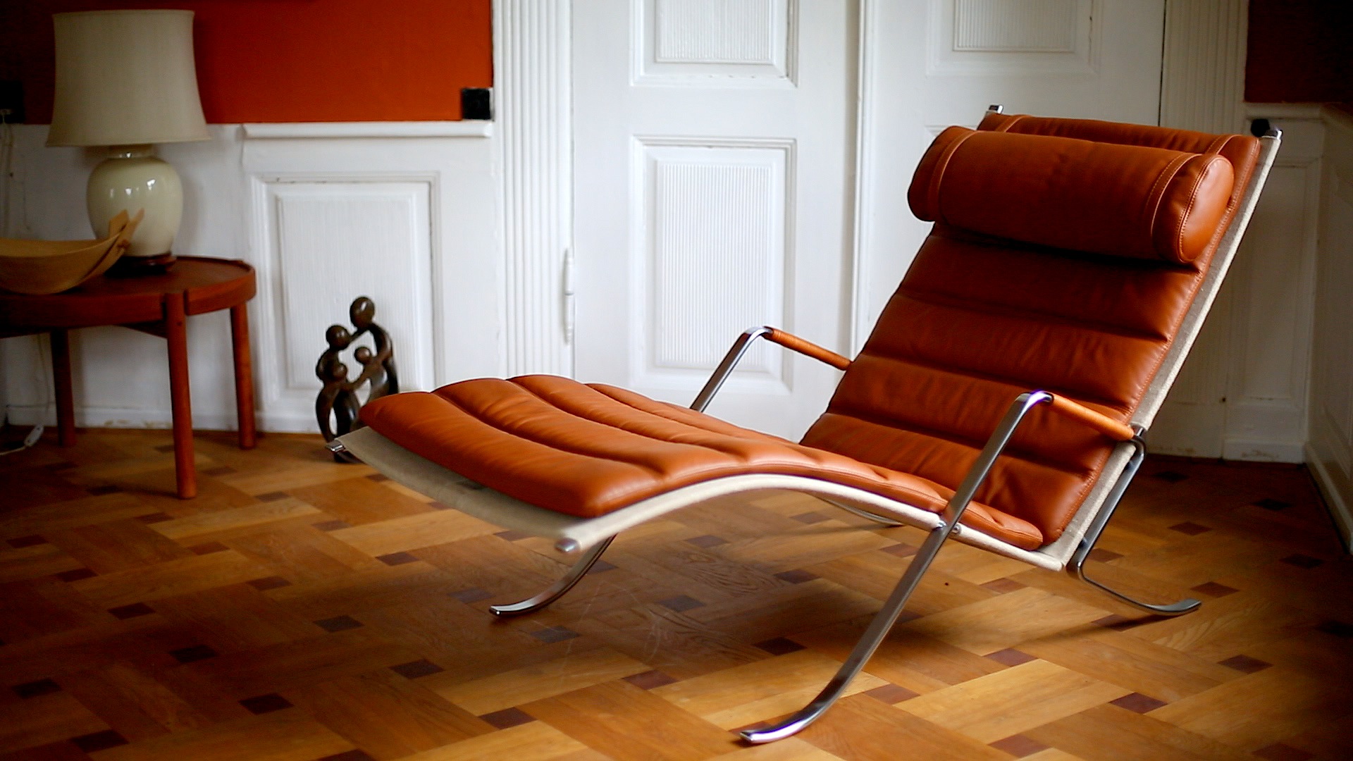 A leather lounge chair.