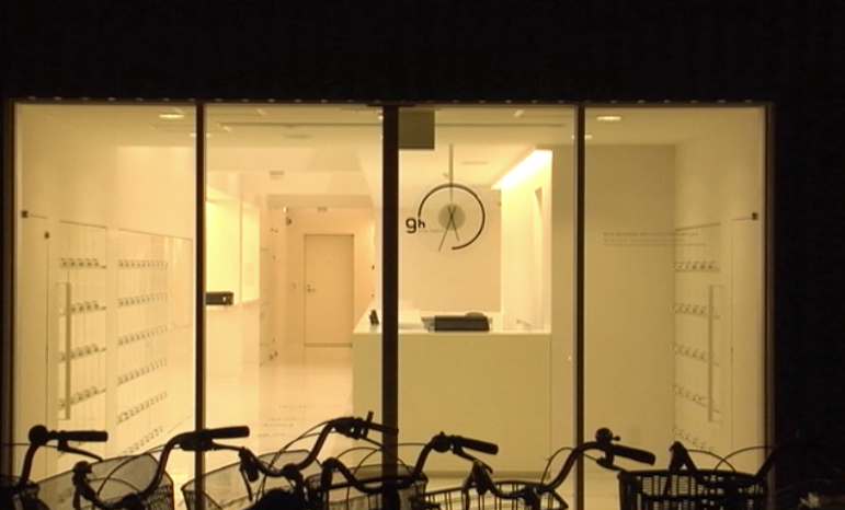 hotel lobby
