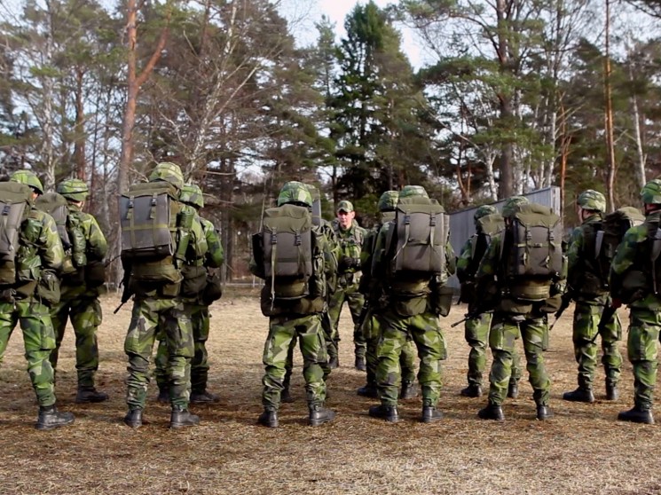 Soldiers of Swedish troops on a training.