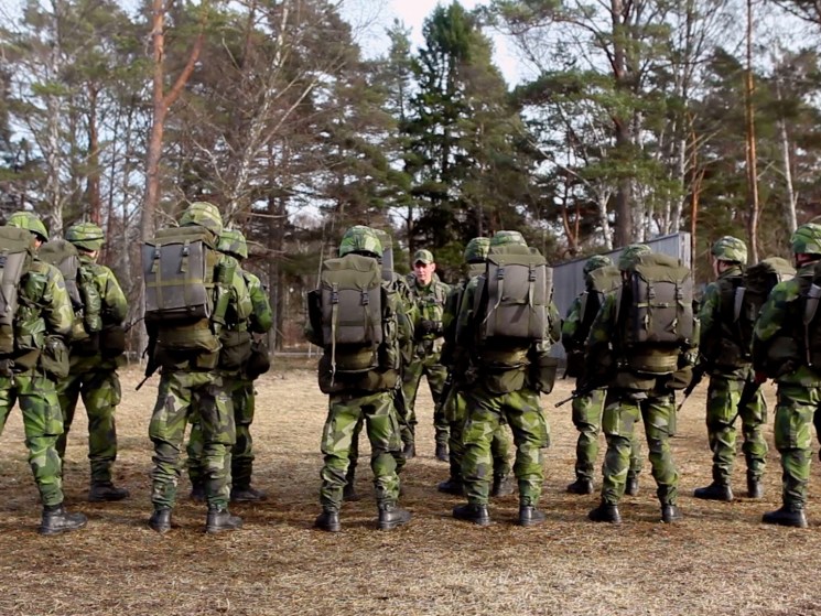 Soldiers of Swedish troops on a training.