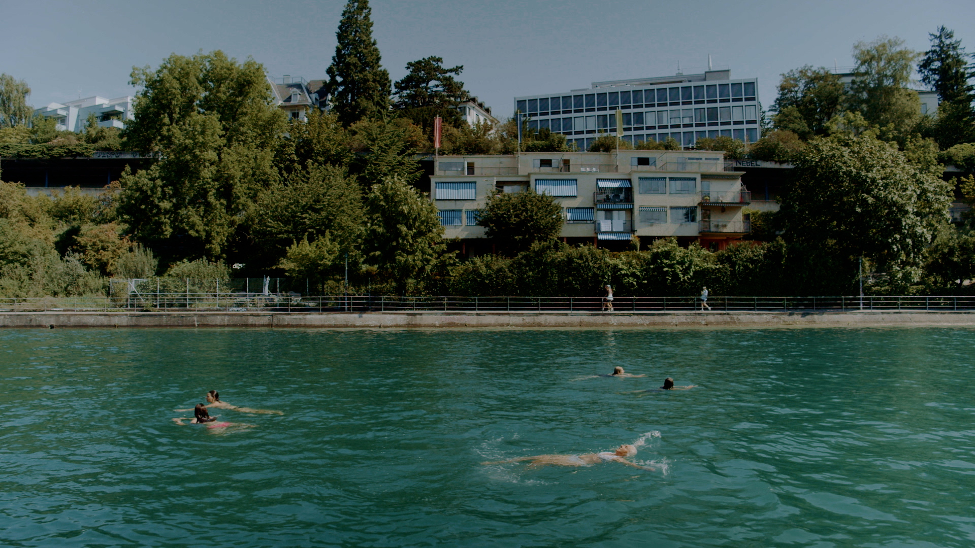 Swiss urban swimming