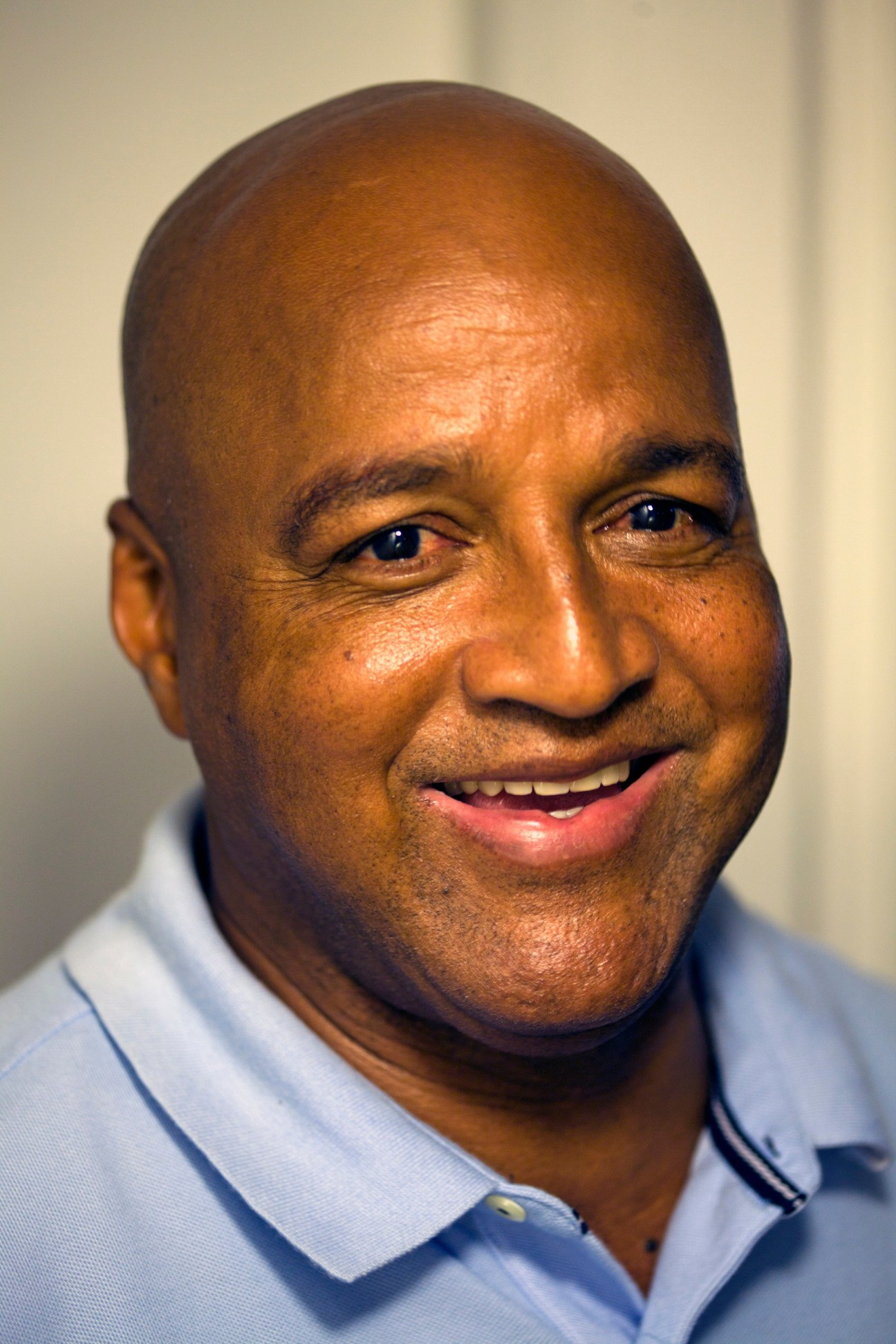 Portrait of Mayor of Buenaventura José Félix Ocoró in a light blue shirt
