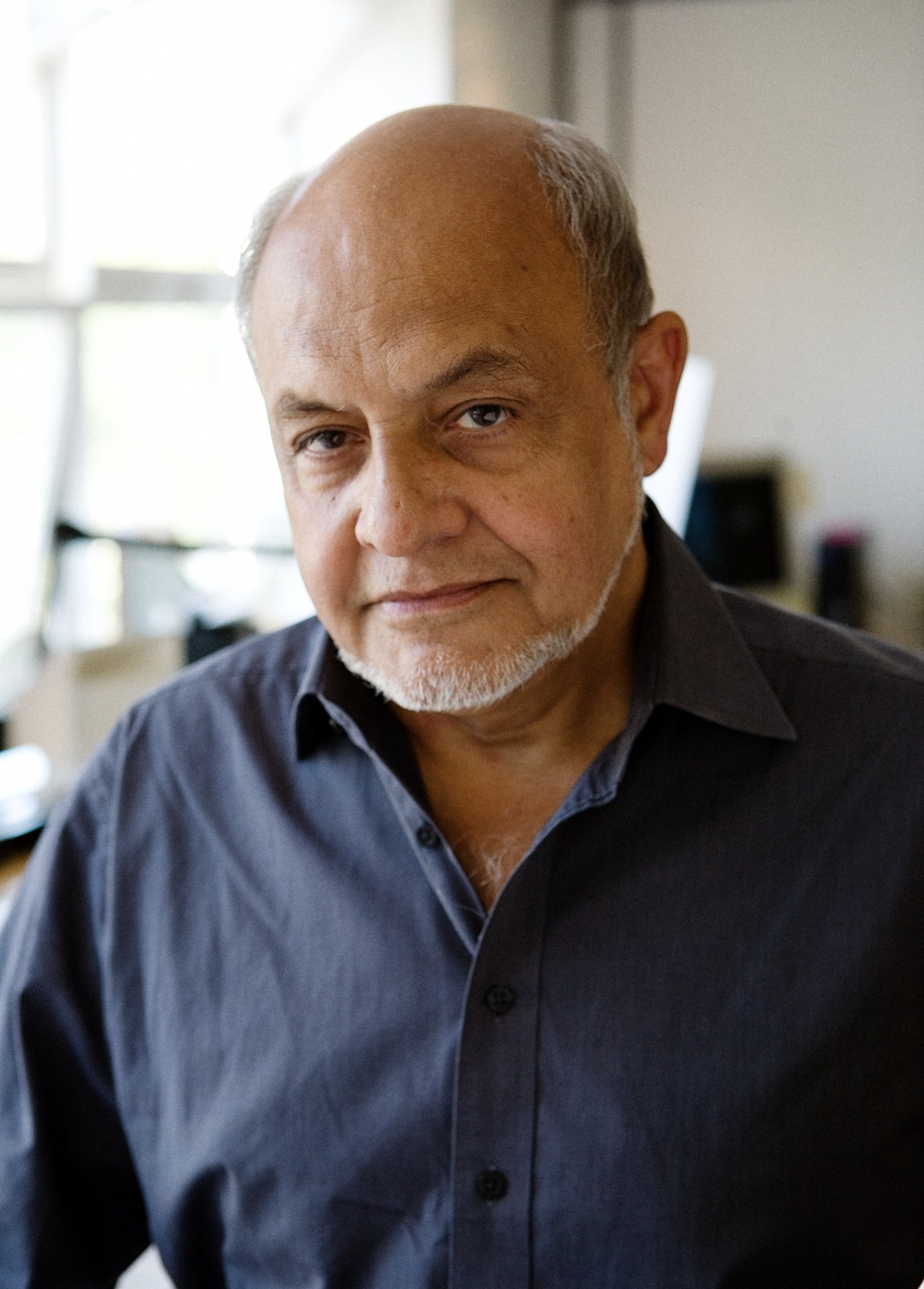 Portrait of Cecil Balmond, Arup director and founder of the Advanced Geometry Unit.