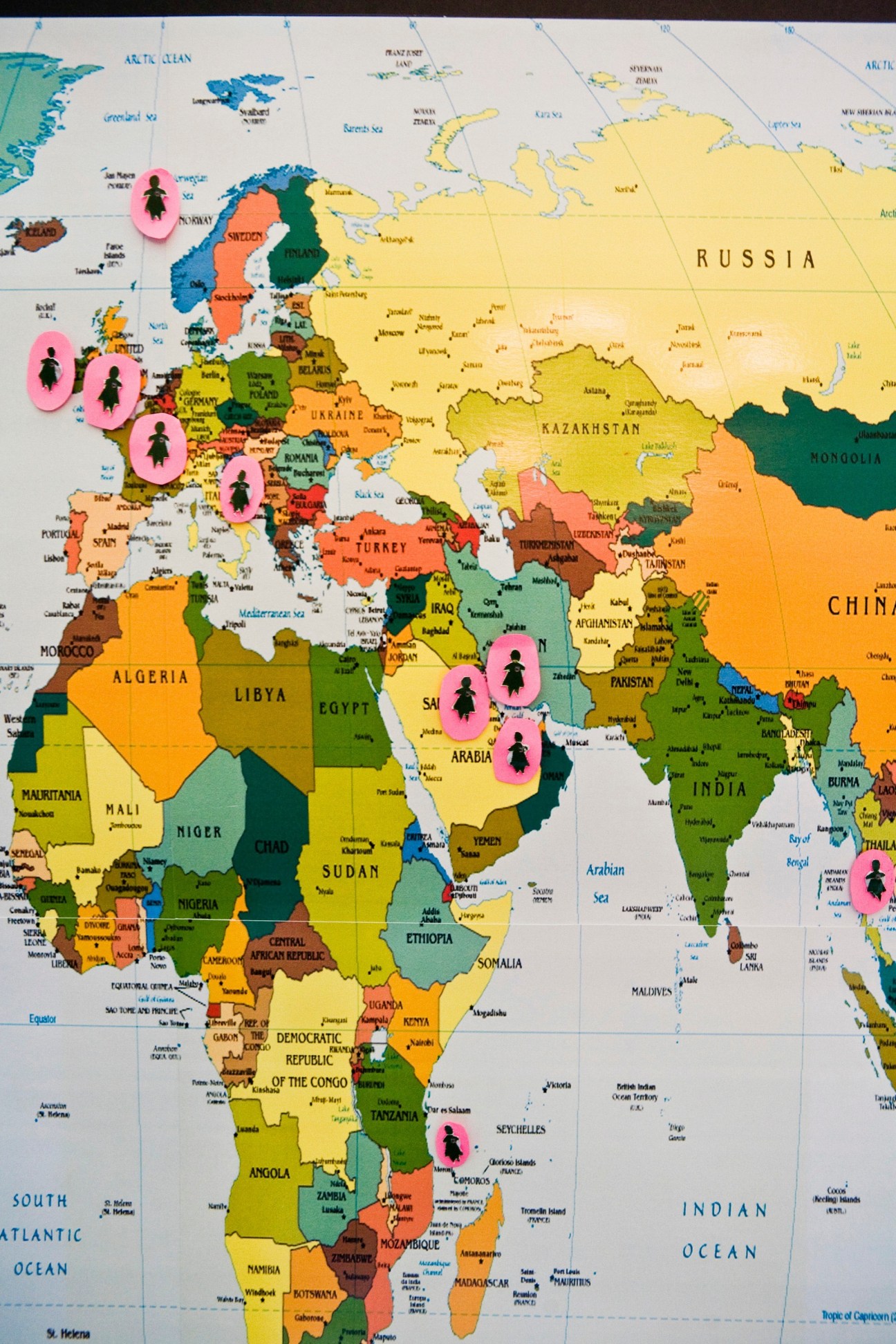 World map with pink silhouettes marking countries where Punlaan School graduates have been placed for work abroad.