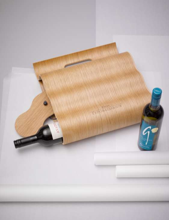 Gerovassiliou oak plywood wine box holding two wine bottles, one with visible label.