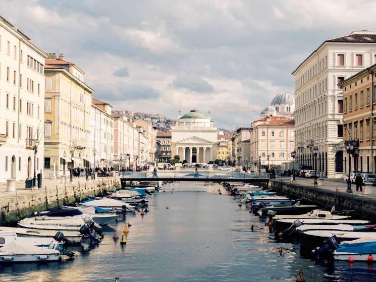 Escape the gondolas with eight easy day trips from Venice