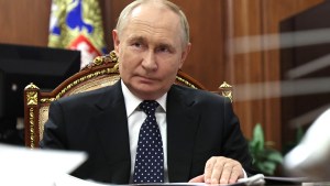 Putin challenges Zelensky to meet him in Turkey