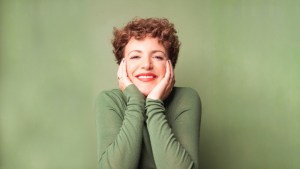 Annie Macmanus