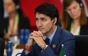 Will Justin Trudeau resign? And: the US faces a government shutdown